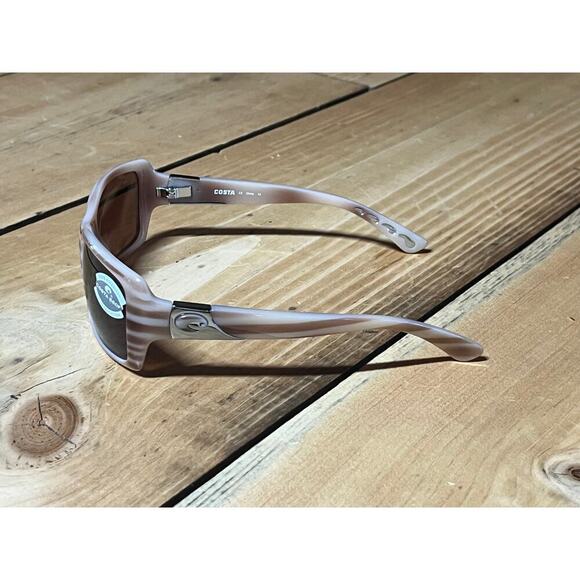 NEW! Costa Del Mar Womens Sunglasses. Islamorada IL 62. w/ case. Polarized - Picture 4 of 9